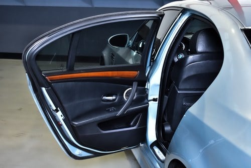 2008 BMW M5 Sedan 5,0L V10 à venda (imagem 47 de 96)