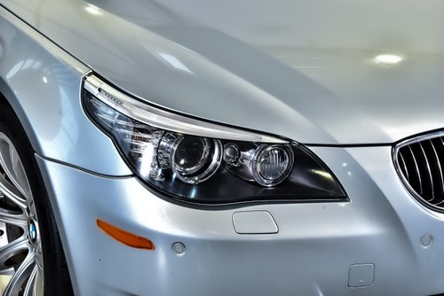 2008 BMW M5 Sedan 5,0L V10 à venda (imagem 65 de 96)