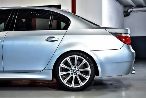 2008 BMW M5 Sedan 5,0L V10 à venda (imagem 76 de 96)