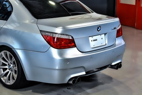 2008 BMW M5 Sedan 5,0L V10 à venda (imagem 79 de 96)