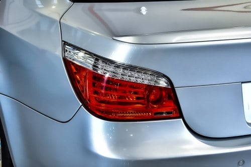 2008 BMW M5 Sedan 5,0L V10 à venda (imagem 80 de 96)