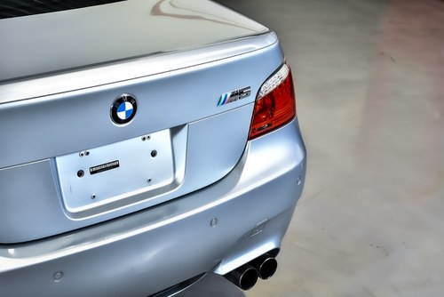 2008 BMW M5 Sedan 5,0L V10 à venda (imagem 81 de 96)