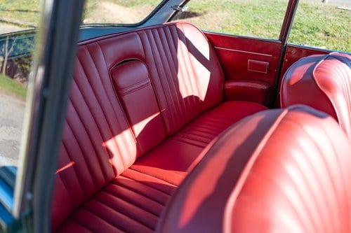 1966 Alfa Romeo 2600 Sprint Te koop (foto 44 van 138)