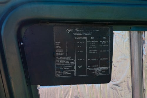 1966 Alfa Romeo 2600 Sprint Te koop (foto 75 van 138)