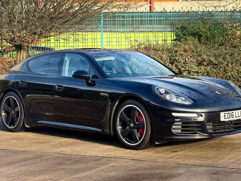 2016 Porsche Panamera Hatchback (2013 - 2016)