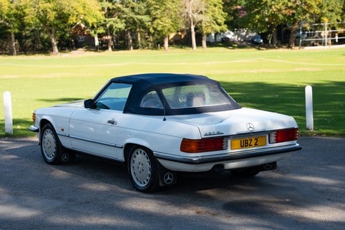 1988 Mercedes-Benz R107 420SL For Sale (picture 12 of 132)