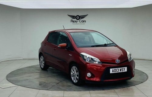 2013 TOYOTA YARIS 1.5 VVT-h T Spirit CVT Euro 5 5dr In vendita