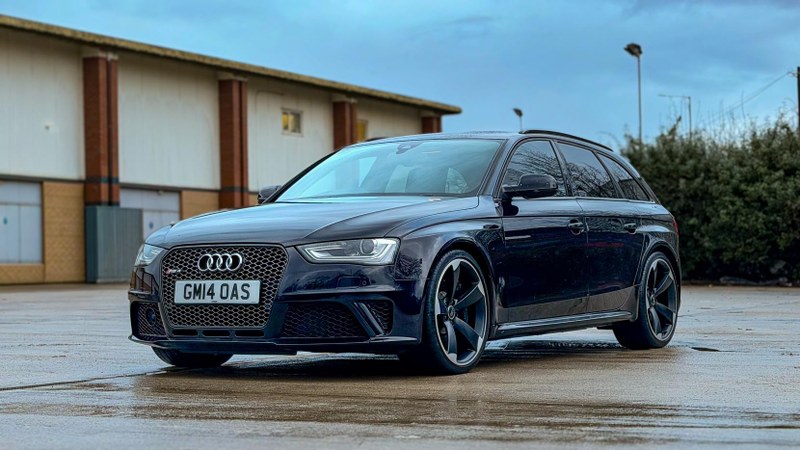 Audi R4 2014 2014 Audi RS4 Black Automatic Right Hand Drive in United Kingdom - For ...