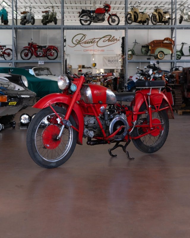 1951 Moto Guzzi Astore - 1 1951 Moto Guzzi Astore - 1
