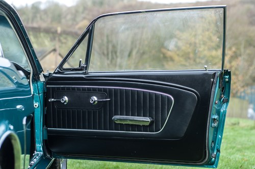 1965 Ford Mustang à venda (imagem 15 de 96)