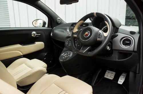 2014 Abarth 695C Maserati Edizione For Sale (picture 31 of 51)