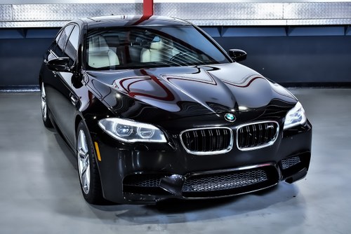 2014 BMW M5 Sedan 4,4L V8 à vendre (picture 4 of 113)