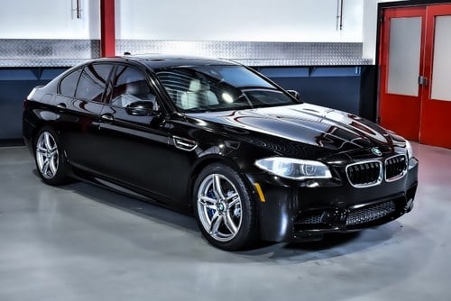 2014 BMW M5 Sedan 4,4L V8 à vendre (picture 6 of 113)