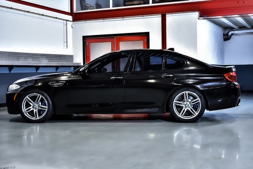 2014 BMW M5 Sedan 4,4L V8 à vendre (picture 20 of 113)
