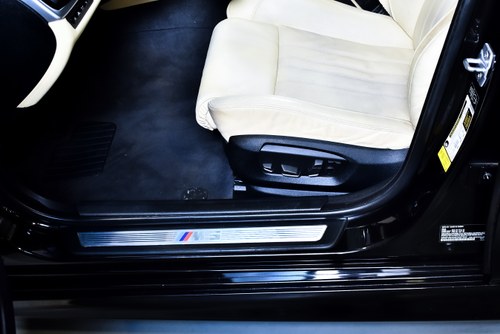 2014 BMW M5 Sedan 4,4L V8 à vendre (picture 26 of 113)