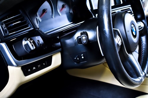 2014 BMW M5 Sedan 4,4L V8 à vendre (picture 30 of 113)