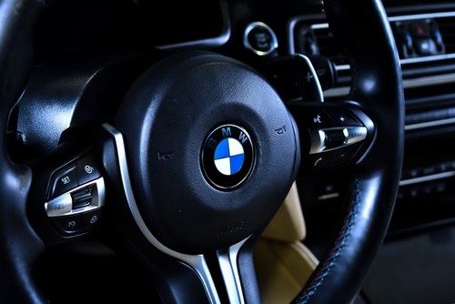 2014 BMW M5 Sedan 4,4L V8 à vendre (picture 32 of 113)