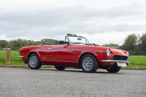 1983 Fiat 124 Sport Spider For Sale (picture 21 of 128)