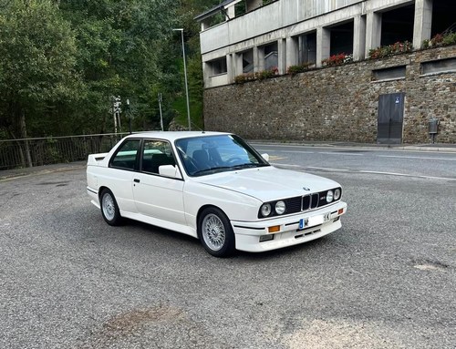 1987 BMW M3 E30 Te koop (foto 16 van 100)
