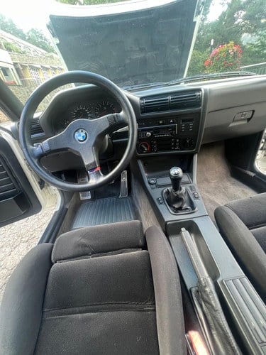 1987 BMW M3 E30 Te koop (foto 21 van 100)