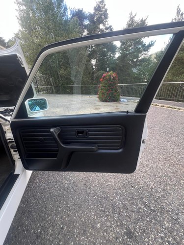 1987 BMW M3 E30 Te koop (foto 31 van 100)