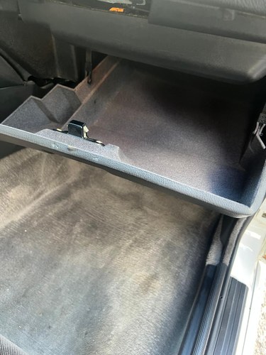 1987 BMW M3 E30 Te koop (foto 37 van 100)