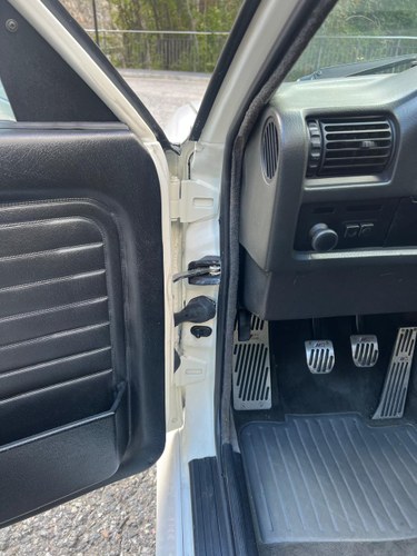 1987 BMW M3 E30 Te koop (foto 43 van 100)