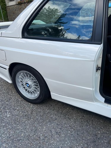 1987 BMW M3 E30 Te koop (foto 54 van 100)