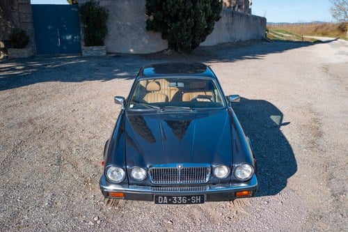 1986 Jaguar XJ12 Series 3 LHD For Sale (picture 9 of 104)