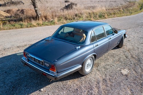 1986 Jaguar XJ12 Series 3 LHD For Sale (picture 14 of 104)