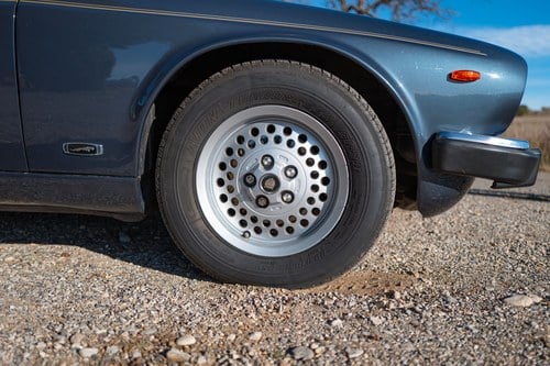 1986 Jaguar XJ12 Series 3 LHD For Sale (picture 20 of 104)