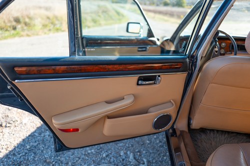1986 Jaguar XJ12 Series 3 LHD For Sale (picture 24 of 104)