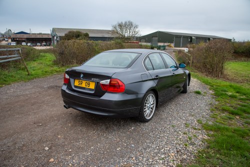 2007 BMW 330i E90 In vendita (immagine 27 di 174)