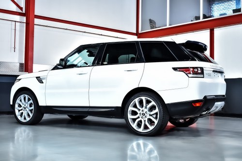 2014 Land Rover Range Rover Sport HSE 3.0L V6 In vendita (immagine 24 di 102)