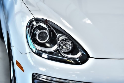 2015 Porsche Cayenne S SUV 3,6L V6 à venda (imagem 62 de 85)