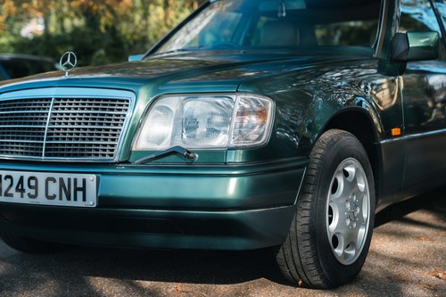 1994 Mercedes-Benz W124 E280 For Sale (picture 76 of 150)