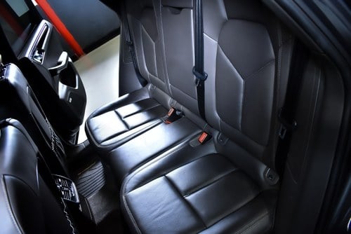 2016 Porsche Macan S 3,0L Twin Turbo V6 à venda (imagem 42 de 117)