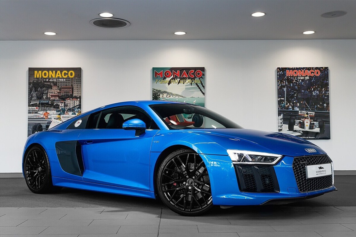 Audi R8 Deep Blue 2016 Audi R8 Blue Automatic, 7+ speed Right Hand Drive in United ...