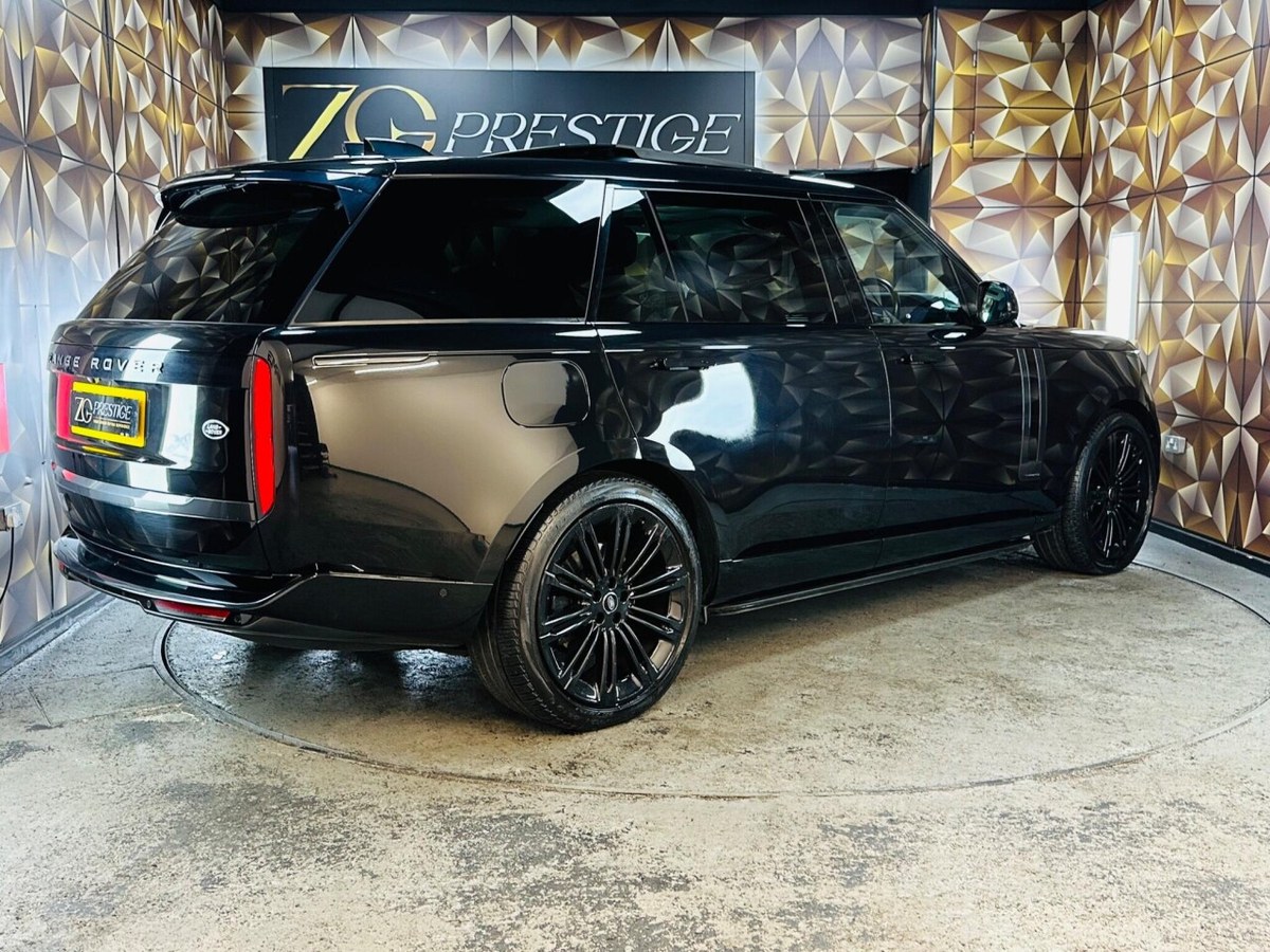 2022 Land Rover Range Rover Noir Automatique, 7+ vitesses Conduite à ...