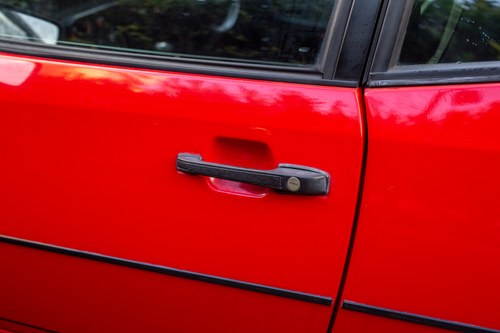 1986 Porsche 924 S zum Verkauf (Bild 82 von 127)