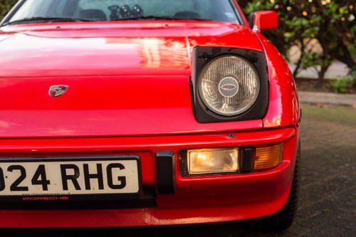 1986 Porsche 924 S zum Verkauf (Bild 83 von 127)
