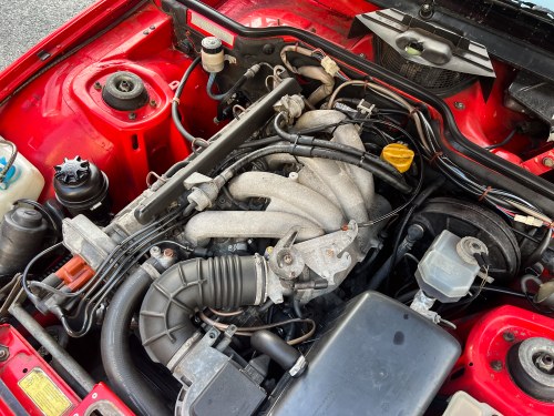 1986 Porsche 924 S zum Verkauf (Bild 87 von 127)