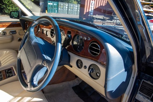 1998 Rolls-Royce Silver Spur Division RHD zum Verkauf (Bild 23 von 207)