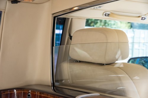 1998 Rolls-Royce Silver Spur Division RHD zum Verkauf (Bild 72 von 207)