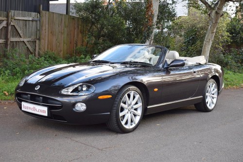 2005 Jaguar XK8 4.2 S Limited Special Edition For Sale