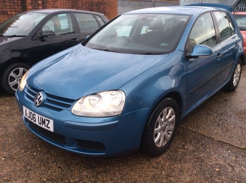 2006 VOLKSWAGEN GOLF 1.6 FSI SE Kaufen Bei