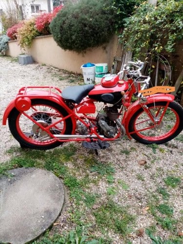 1929 DRESCH 250 À venda