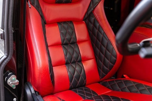 2015 Land Rover Defender 90 XS SMC Overland In vendita (immagine 35 di 98)