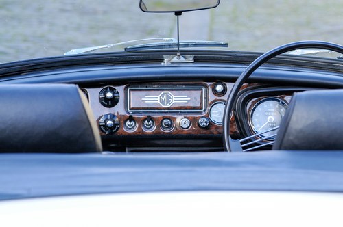 1969 MGB Roadster For Sale (picture 40 of 153)