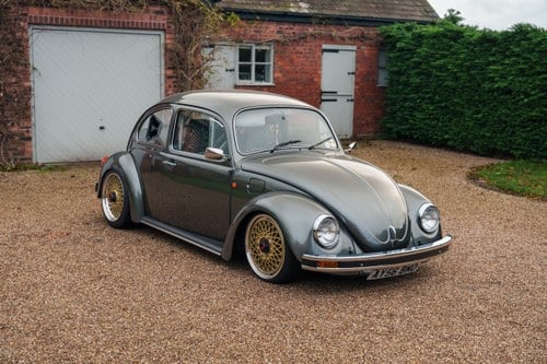1982 Volkswagen Beetle Award-Winning Evaresto Build: ~180bhp/Air Ride In vendita (immagine 1 di 232)